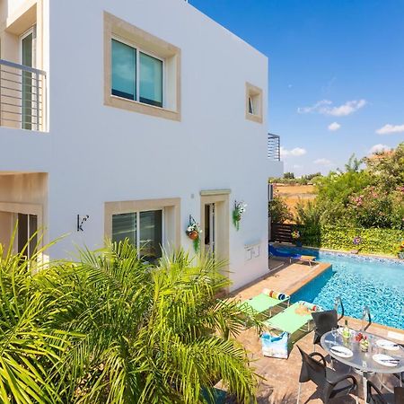 Villa Kalliopi Paralimni Buitenkant foto