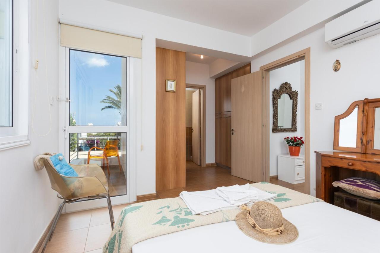 Villa Kalliopi Paralimni Buitenkant foto