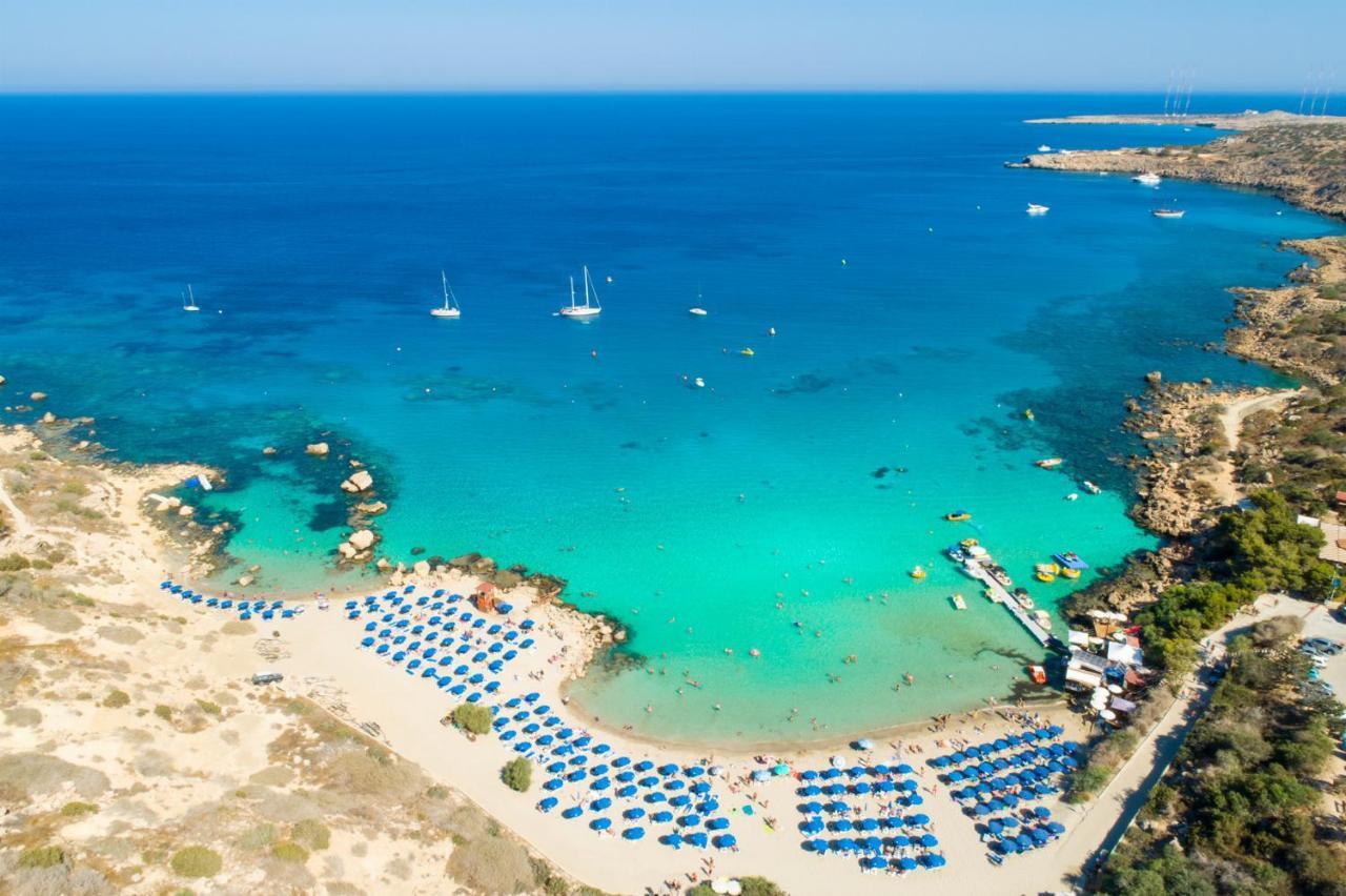 Villa Kalliopi Paralimni Buitenkant foto